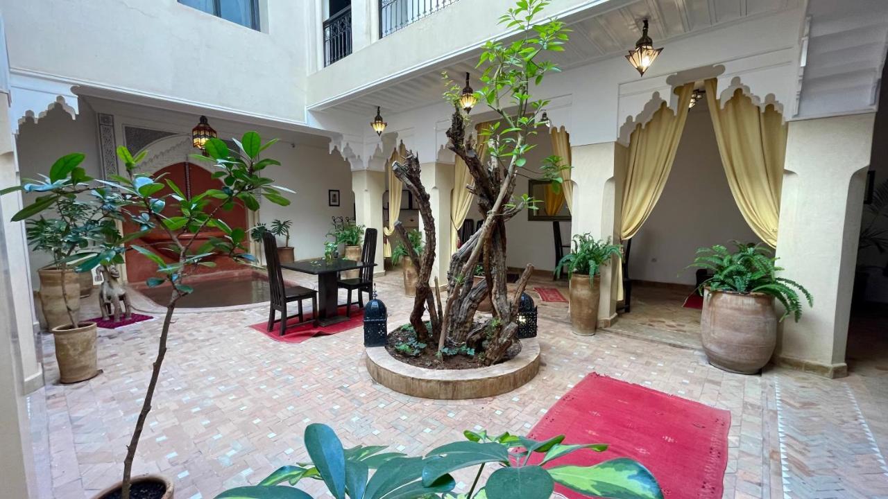 رياض دار فندق مراكش المظهر الخارجي الصورة